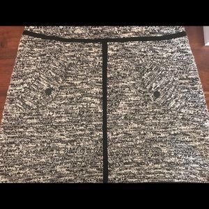 Rag & bone black and white mini skirt size 2
